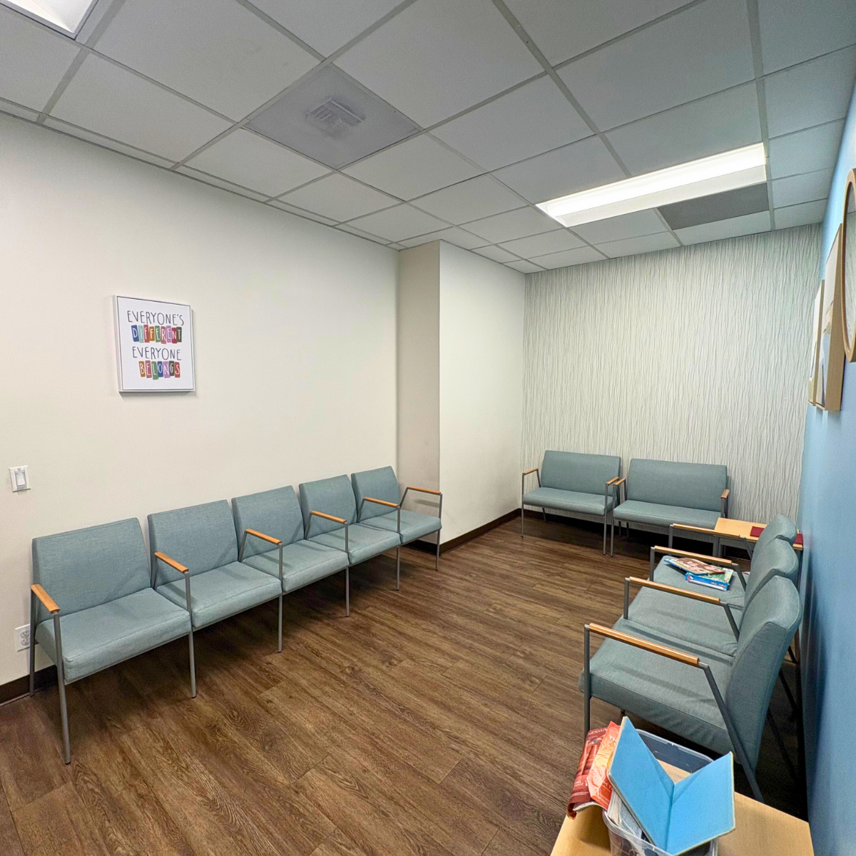 WMV Pick Up Waiting Room - Edited